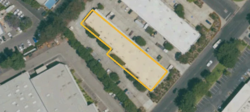 Refurbished Multi-Tenant Flex Warehouse Unit