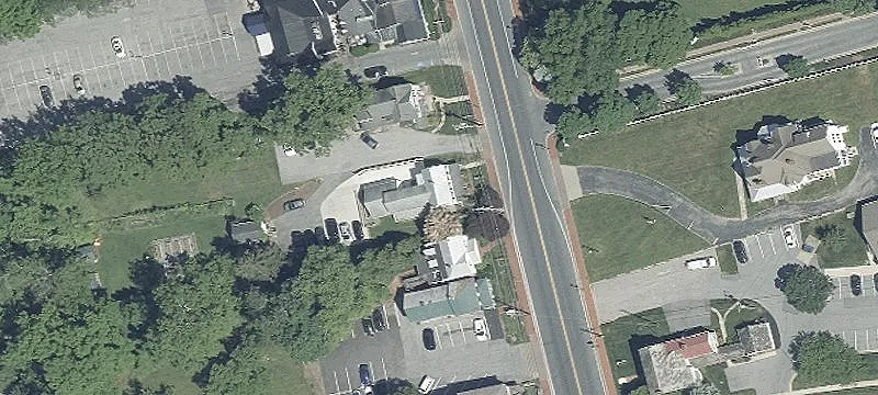 Stand-Alone Office/Retail Building