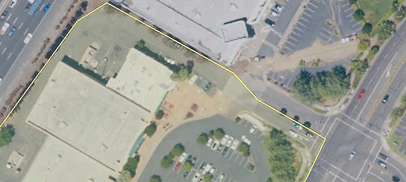 Single-Tenant Retail Storefront