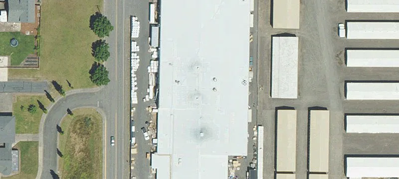 Industrial Manufacturing Facility with Offices