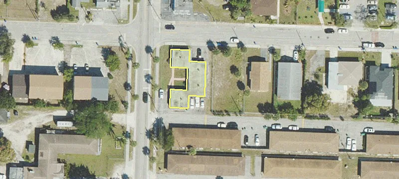 Renovated Quadplex with Private Parking