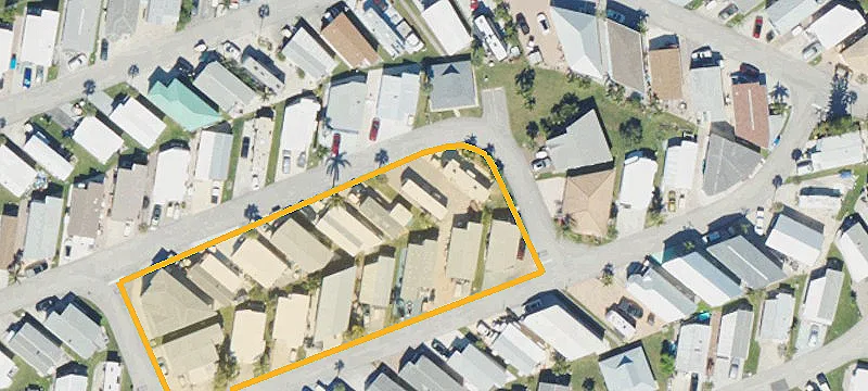 Vacant Land in Guard-Gated Community