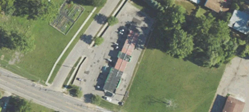 Auto Service and Car Wash Building