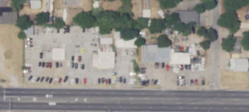Multi-Use Retail and Service Building
