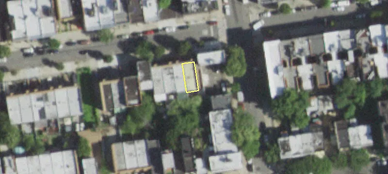 Two-Unit Brick Townhouse with Backyard