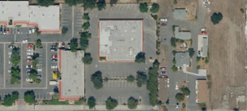 Single-Tenant Retail Building