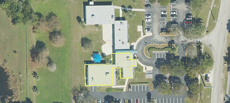 Fully Leased Quadplex Near Beach