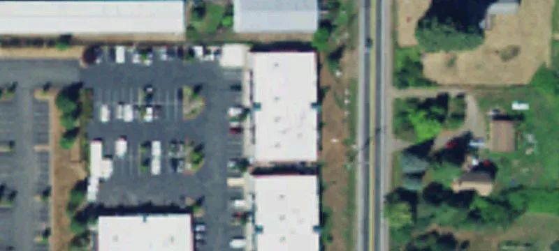 Multi-Tenant Shopping Center Investment