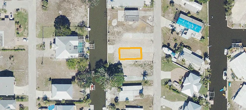 Gulf Access Waterfront Land