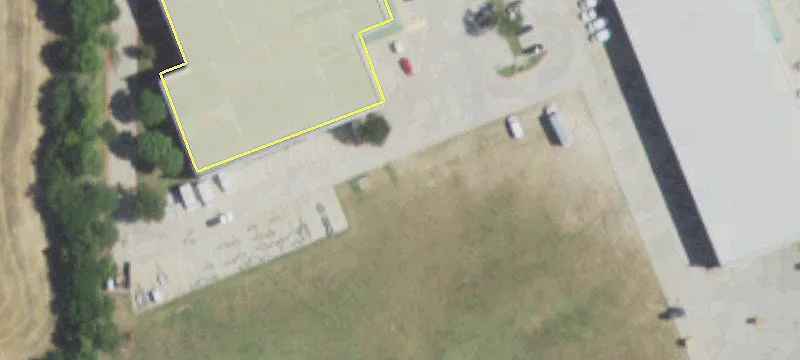 Retail-Visible Land Parcel