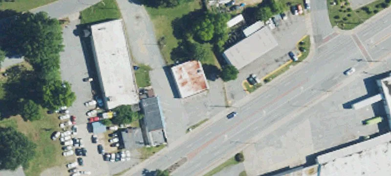 Multi-Suite Retail Building with Lots