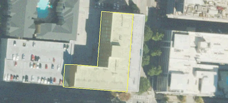 Retail Storefront with Peachtree Frontage