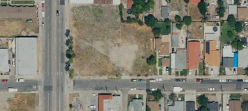 Contiguous Commercial Land Parcels