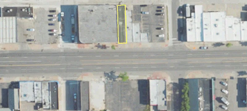 Storefront Units with Private Entrances