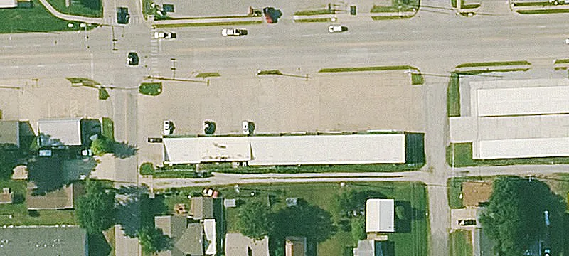 Multi-Tenant Retail Center