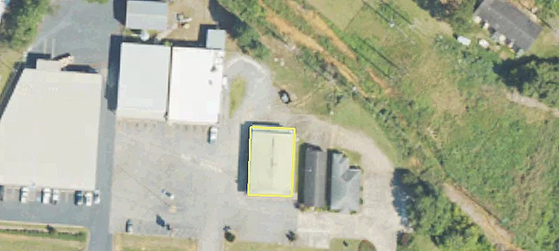 Regional Shopping Center with Vacant Suites