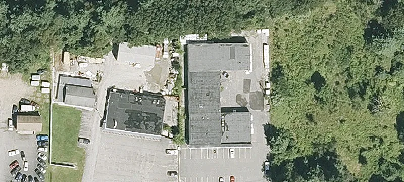 Flex/Retail Building with Pylon Sign