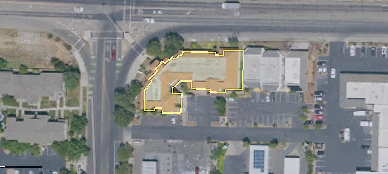 Single-Story Medical-Use Office Building