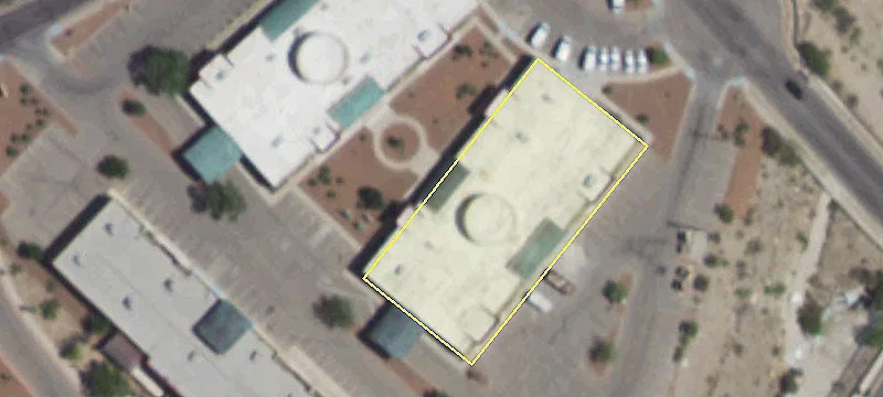 Freestanding Retail/Office Pad Building
