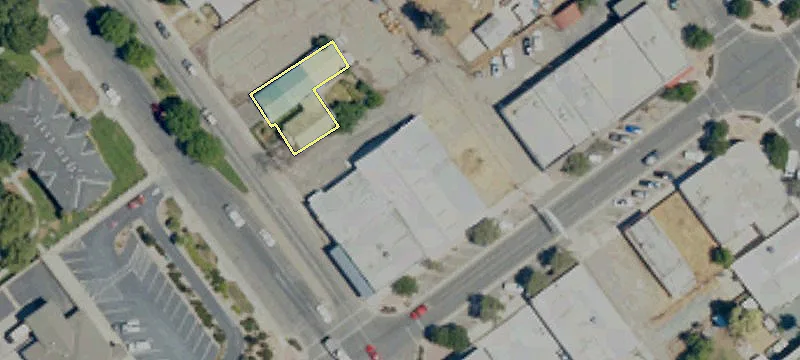 Corner Retail Grocery Property