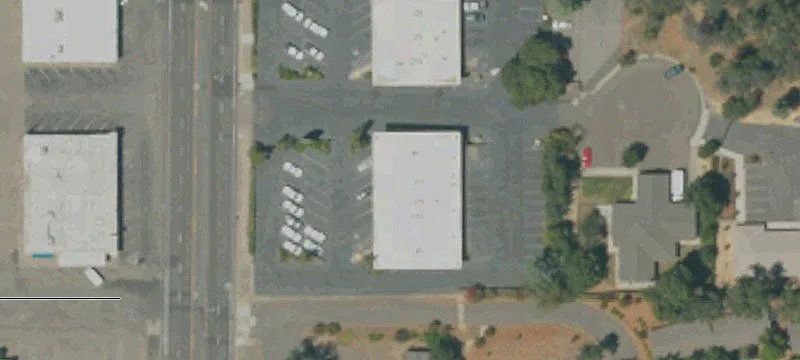 High-Visibility Office Suite with Parking