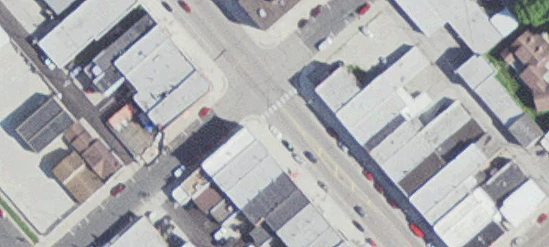 Mixed-Use Retail and Apartment Building