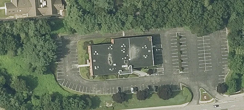 Retail Space at Signalized Intersection