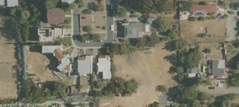 Gently Sloping View Homebuilding Lot