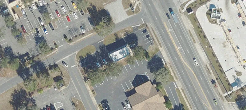 Single-Tenant Retail Building with Long Lease