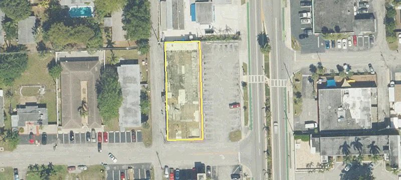 Multi-Tenant Retail Center with Frontage