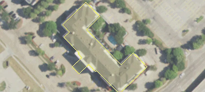 122-Room Courtyard Hotel