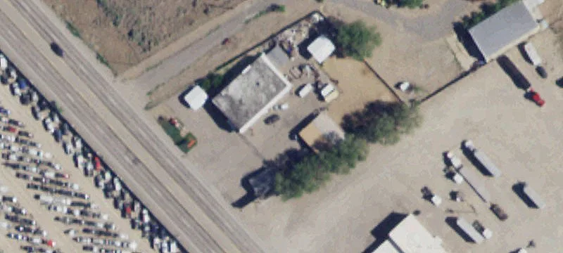 Automotive Service Building with Office