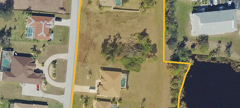 Deed-Restricted Waterfront Lake Lot