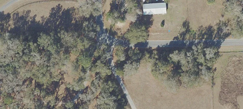Gated Horse Ranch with Barn Apartment