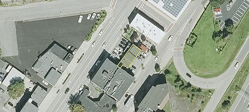 Turnkey Occupied Retail Suite