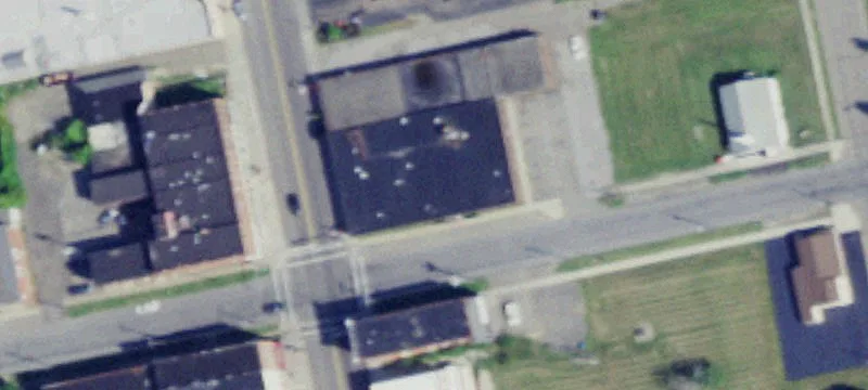 Brick Flex Building with Ample Parking