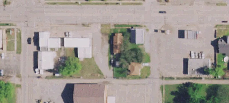 Warehouse with Fenced Yard