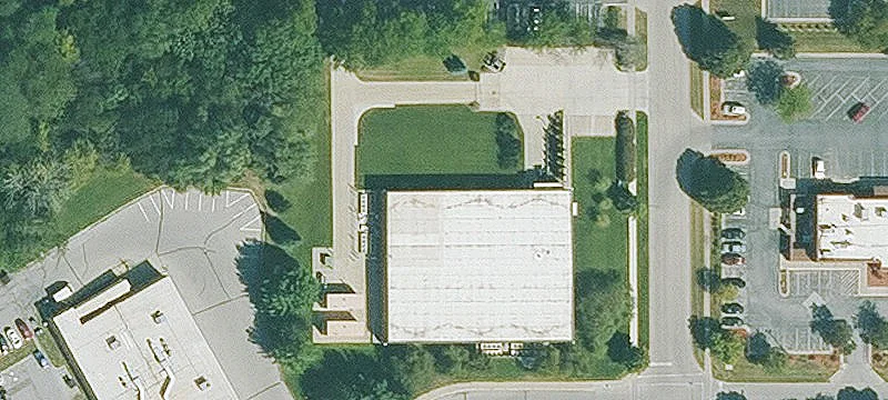 Data Center with Redundant Power