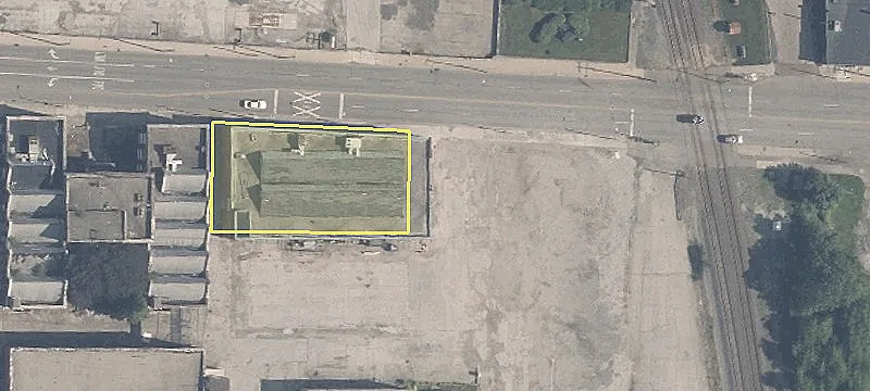 Industrial and Warehouse Facility with Rail