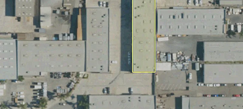 Multi-Tenant End Unit Flex Warehouse