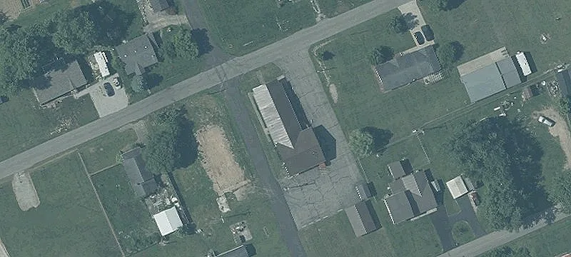 Brick Commercial Building with Basement