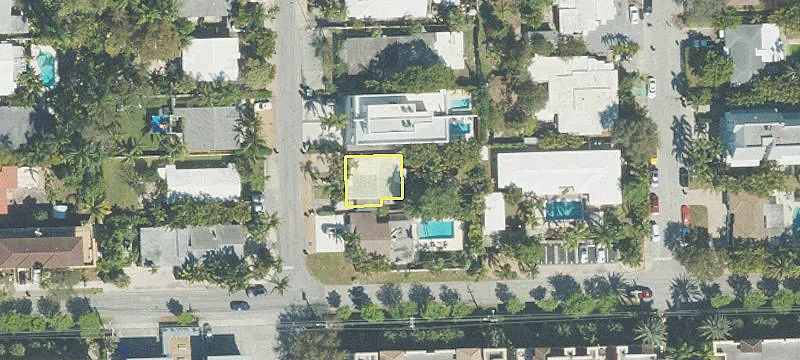 Duplex Residential Rental with Backyard