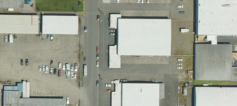 Warehouse with Mezzanine and Secure Yard
