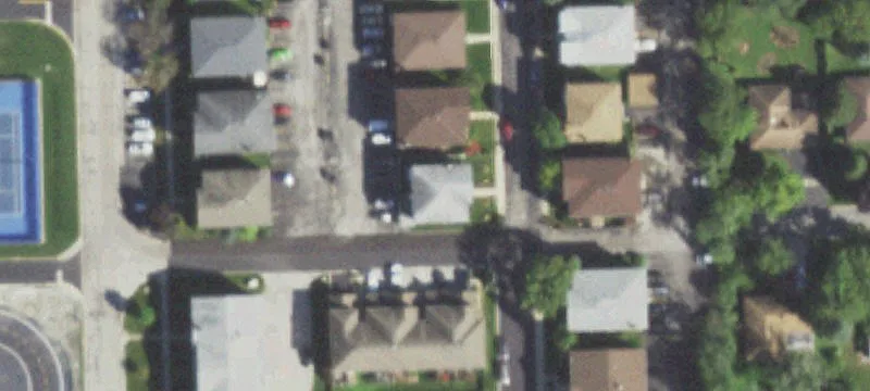 6-Unit Brick Apartment Building