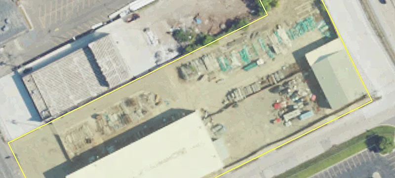 Light Industrial Warehouse with Mezzanine