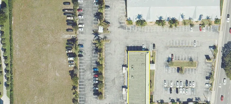 Fully Leased Retail Plaza