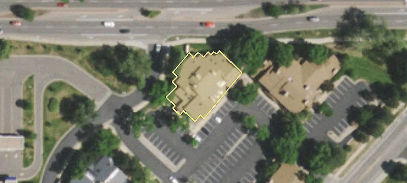 Triple-Net Office Building with Patios