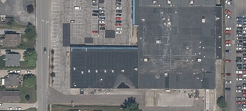 Retail and Restaurant Space in Plaza