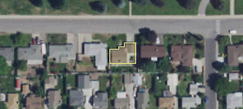 Modern Duplex with Fenced Backyards