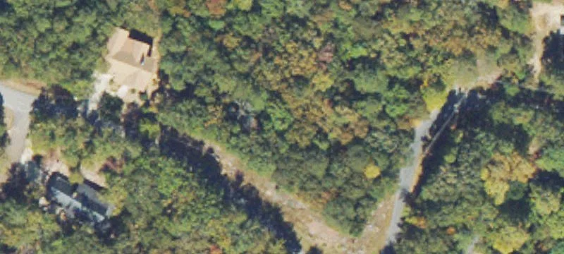 Gently Sloping Lake Community Lot